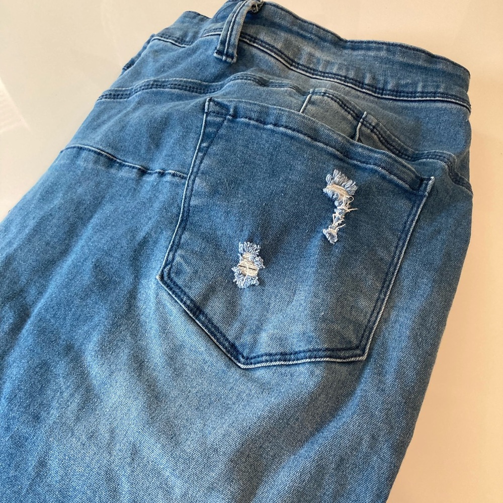 Wax butt jeans size 22